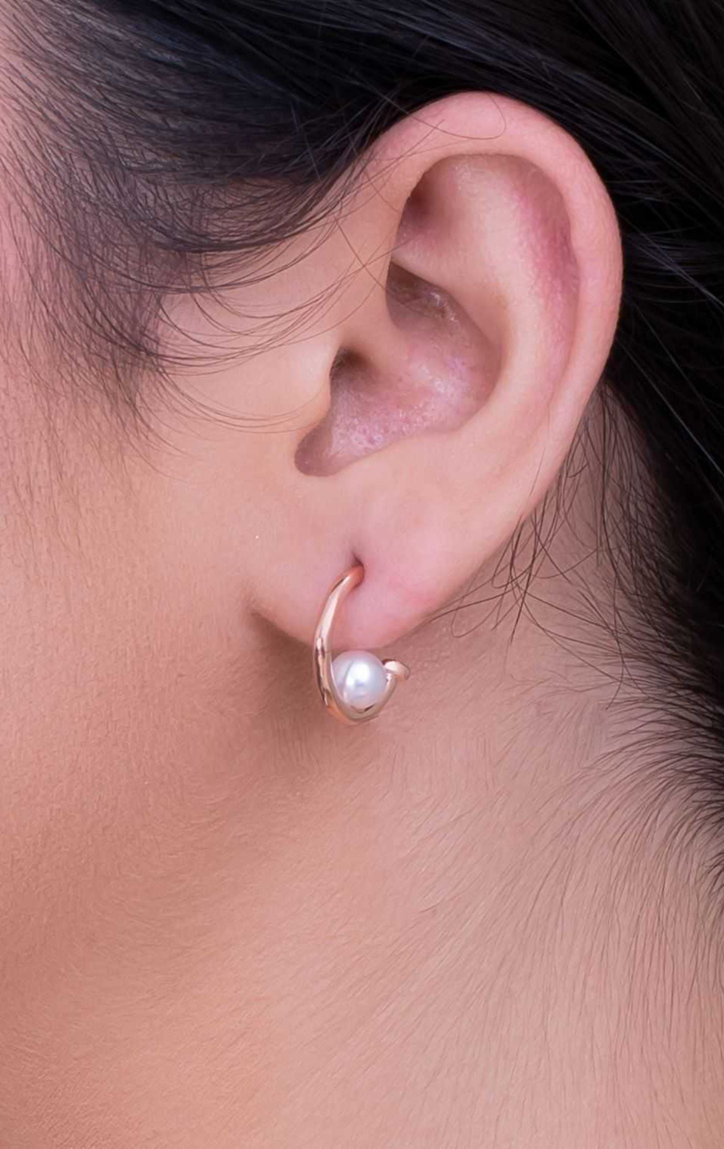 925 Sterling Silver C Hoop Pearl Earrings